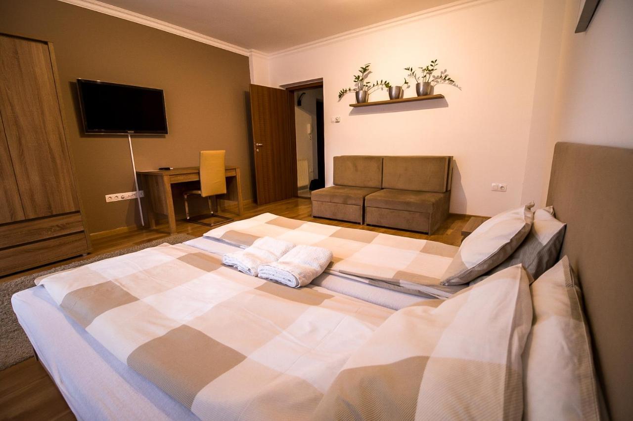 Thermal Next II Weninger Apartman Kiskunhalas Exterior foto