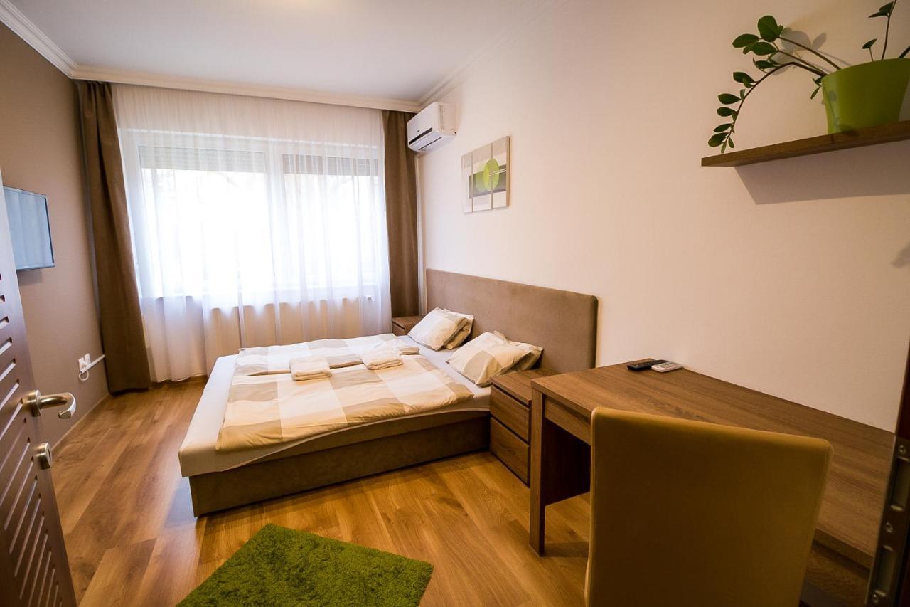 Thermal Next II Weninger Apartman Kiskunhalas Exterior foto